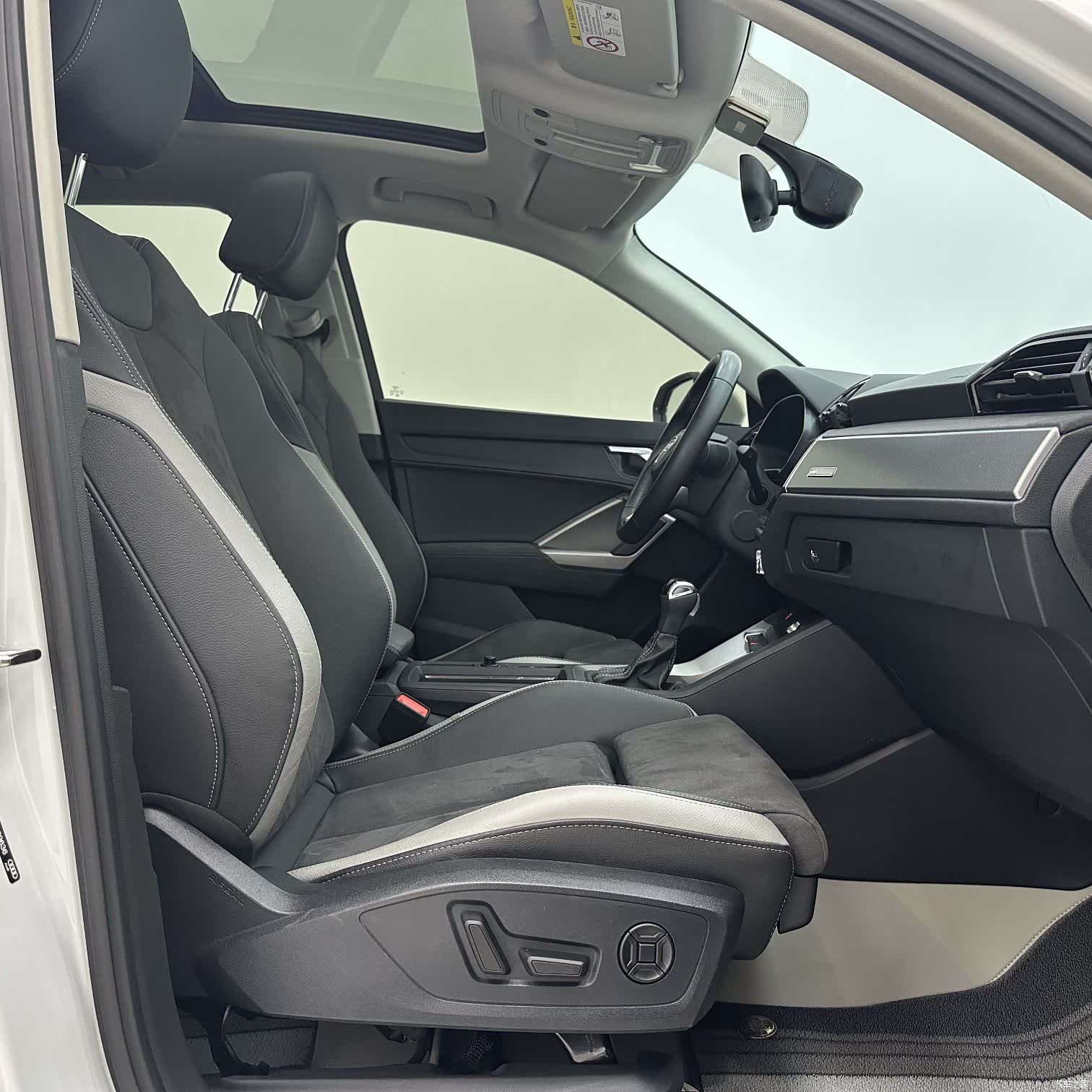 Audi Q3, 2023 9