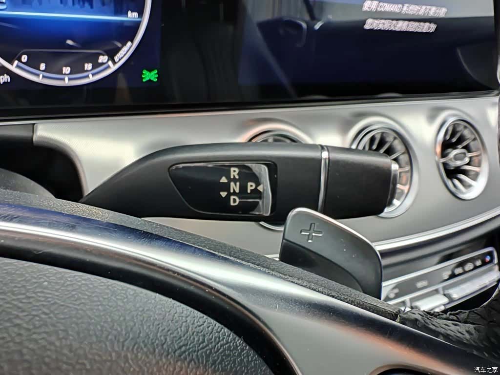 Mercedes-Benz E-Class, 2018 13