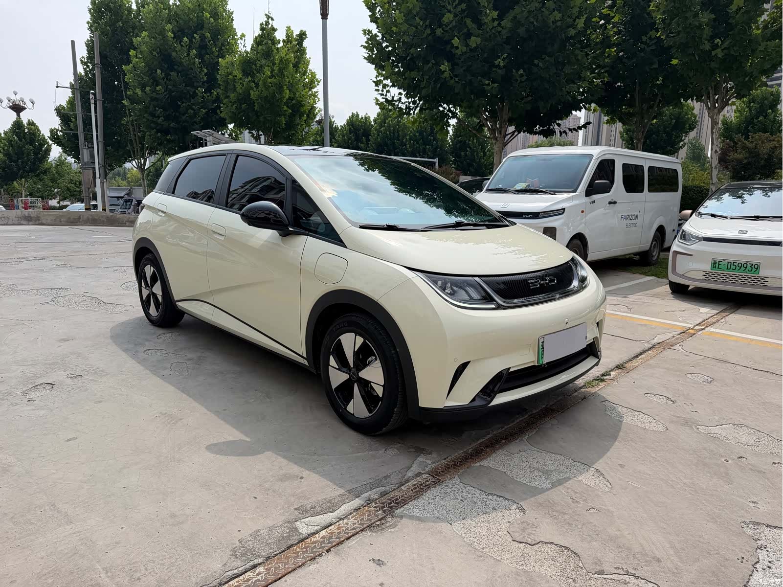BYD Dolphin, 2024 3