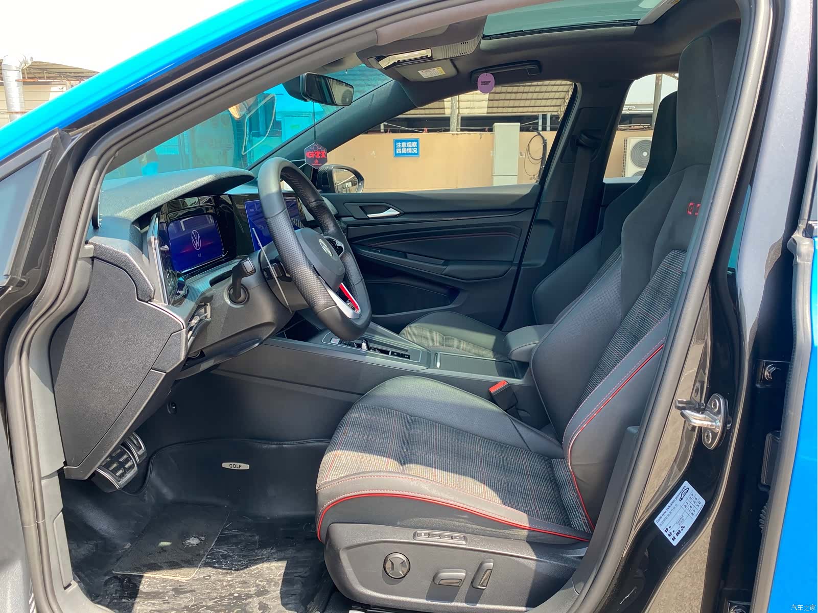 Volkswagen Golf, 2022 9