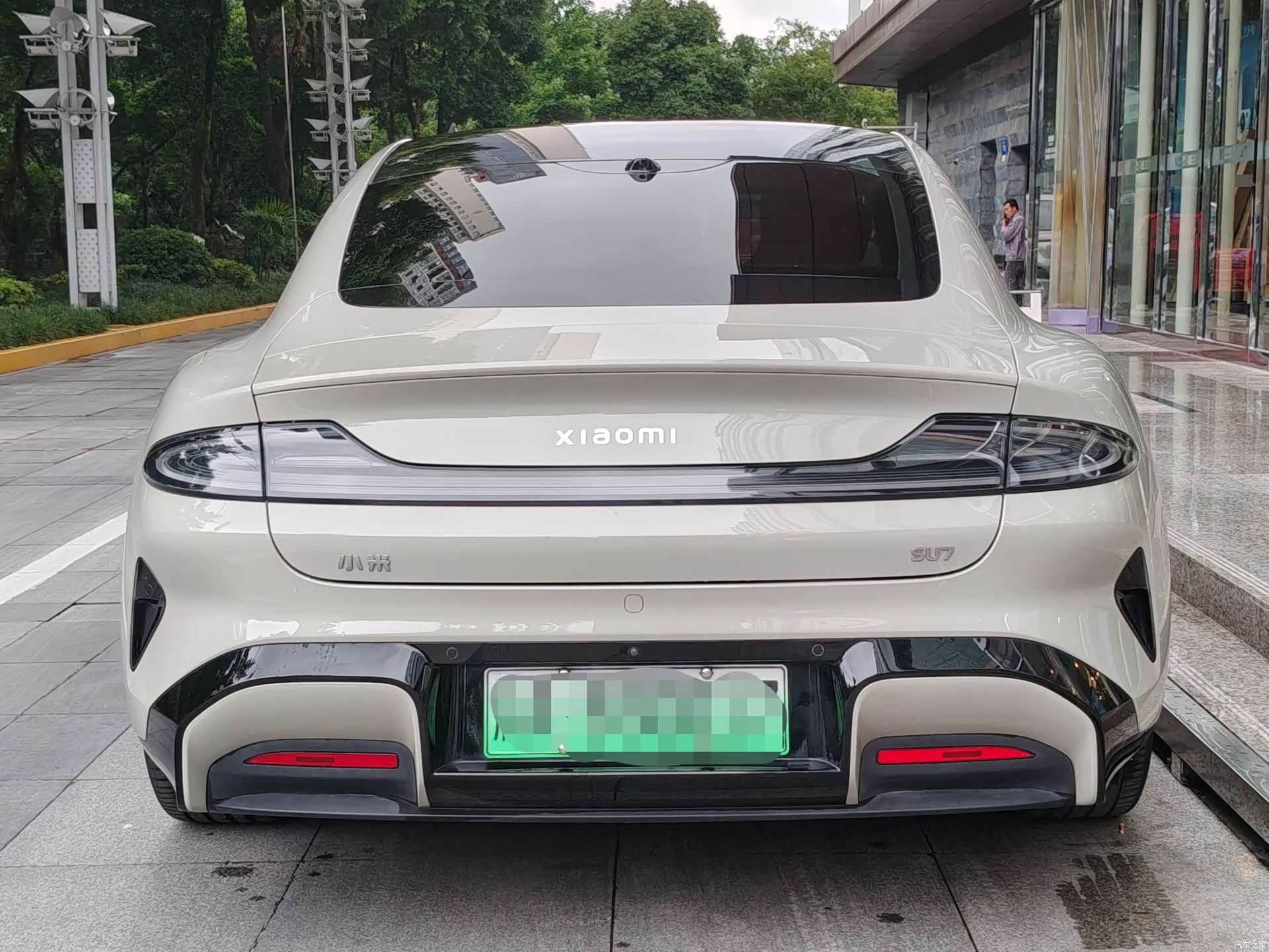 Xiaomi SU7, 2025 9