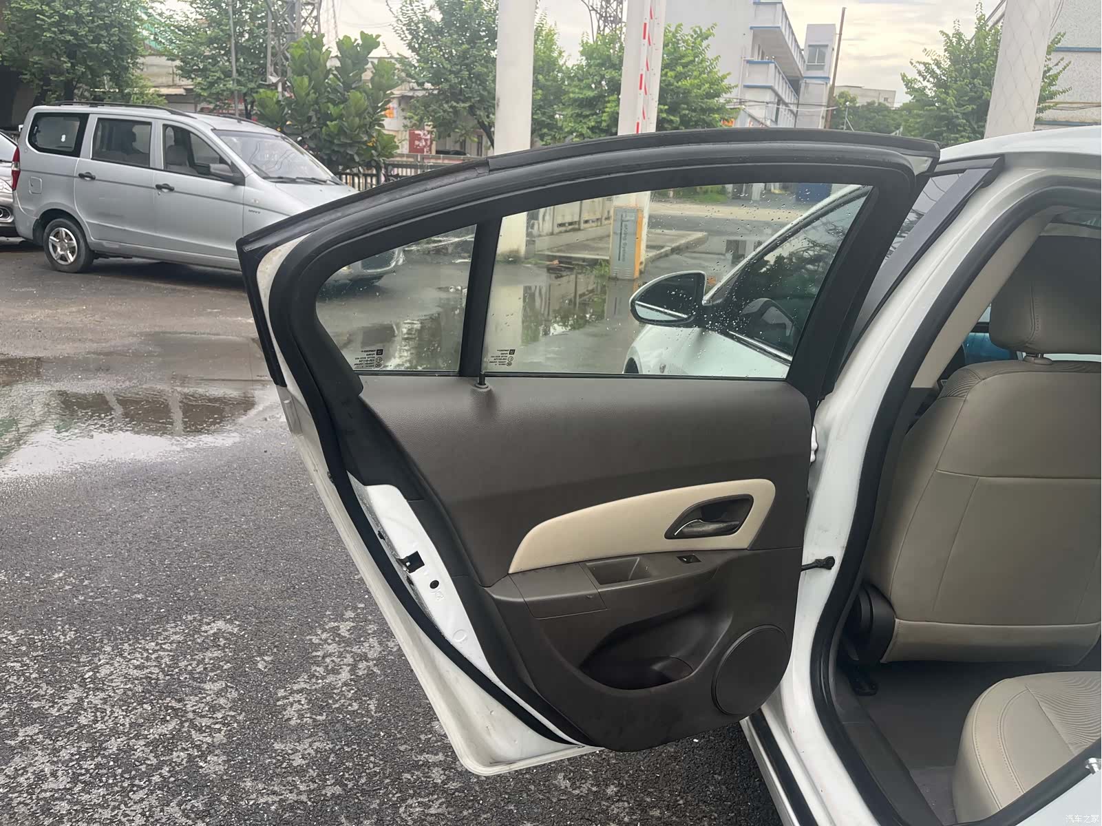 Chevrolet SE, 2015 12