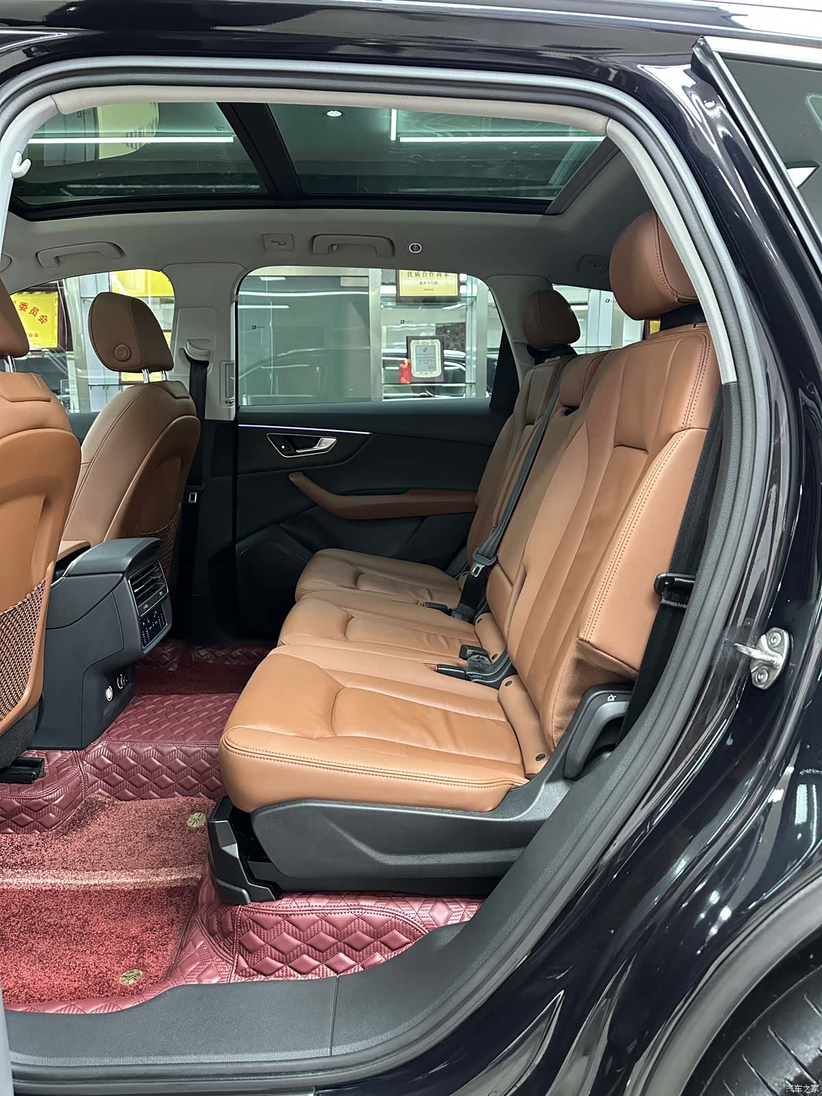 Audi Q7, 2020 10