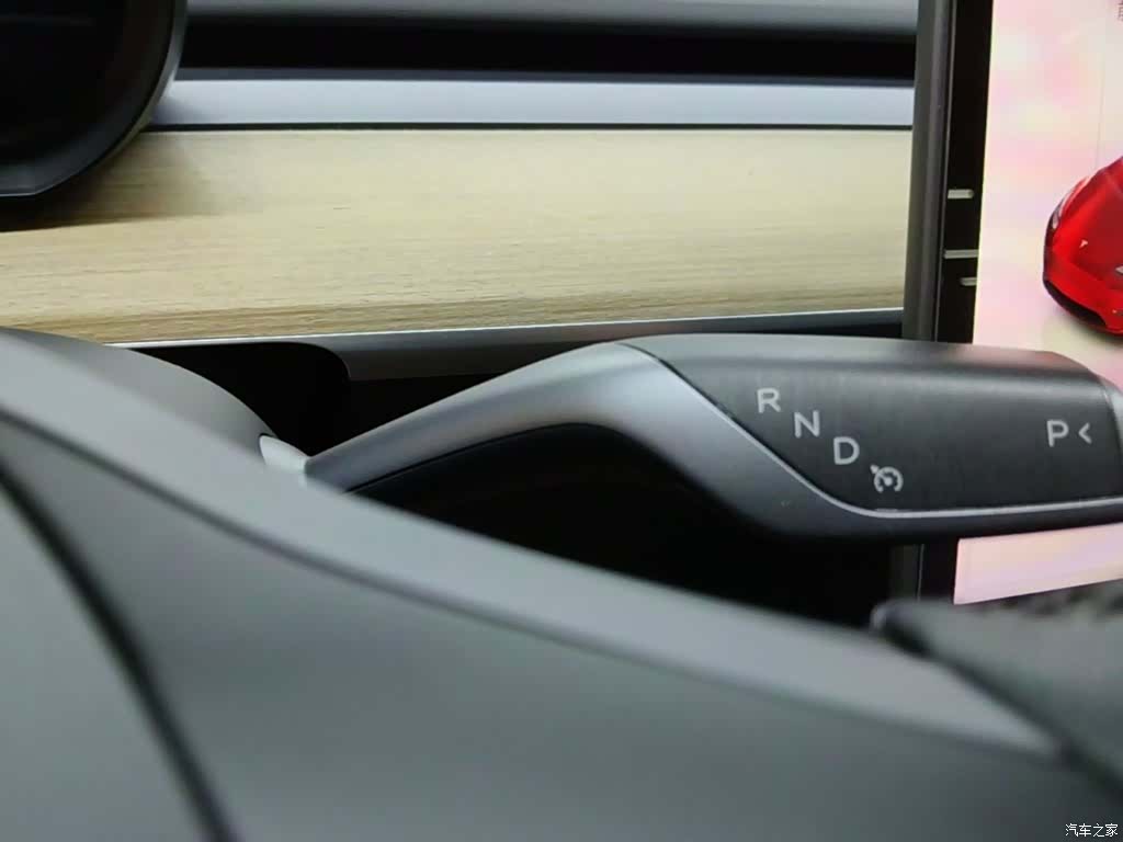 Tesla Model Y, 2022 14