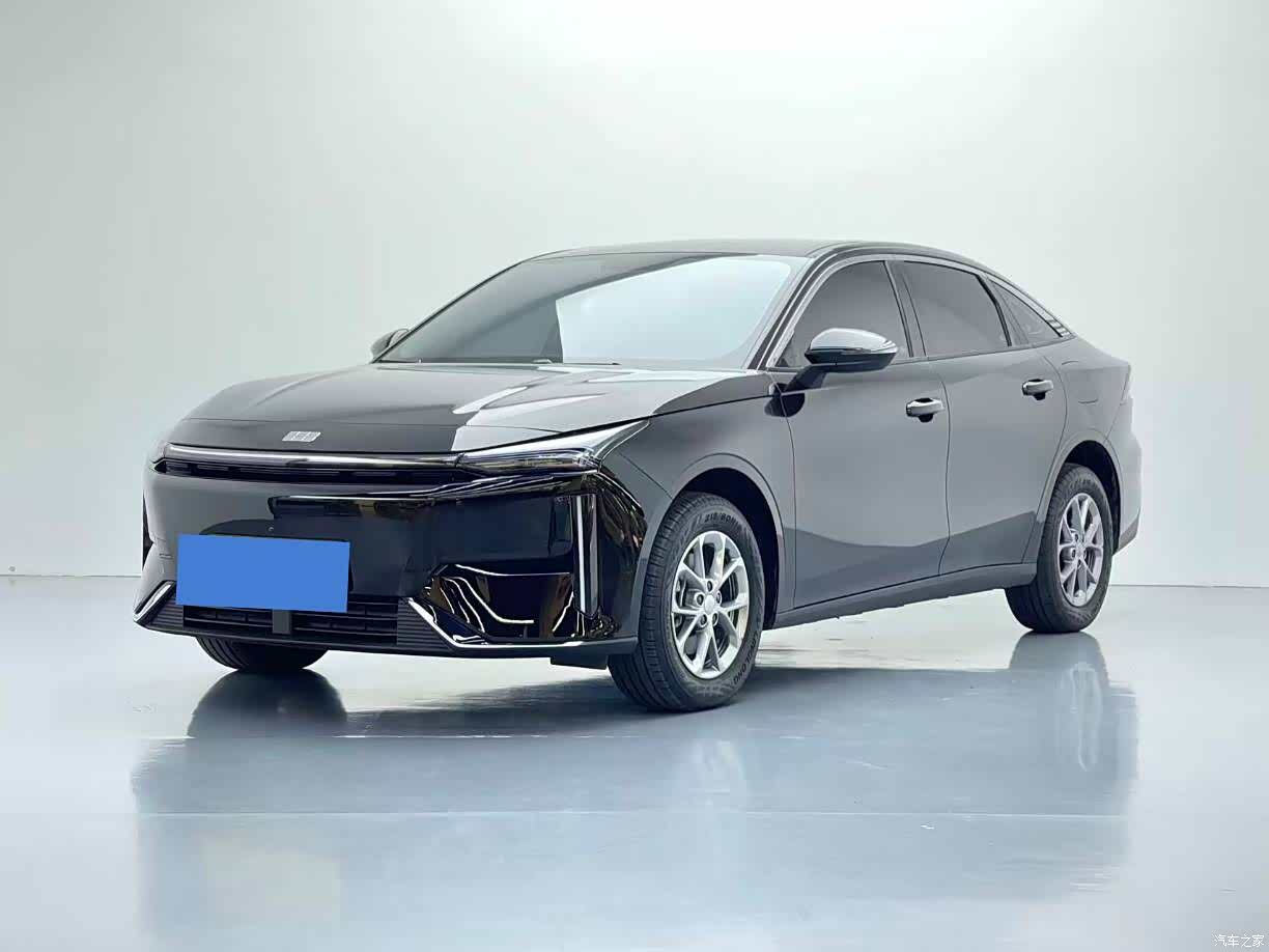 Geely Galaxy L6, 2025 1