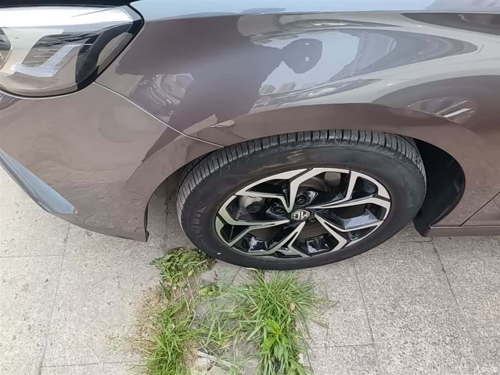 MG MG5, 2024 23