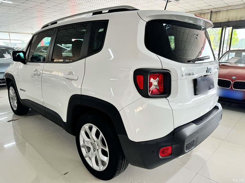 Jeep Renegade, 2017 11