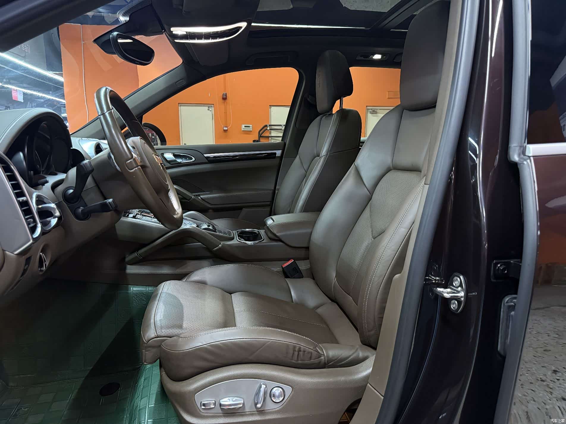 Porsche Cayenne, 2014 4