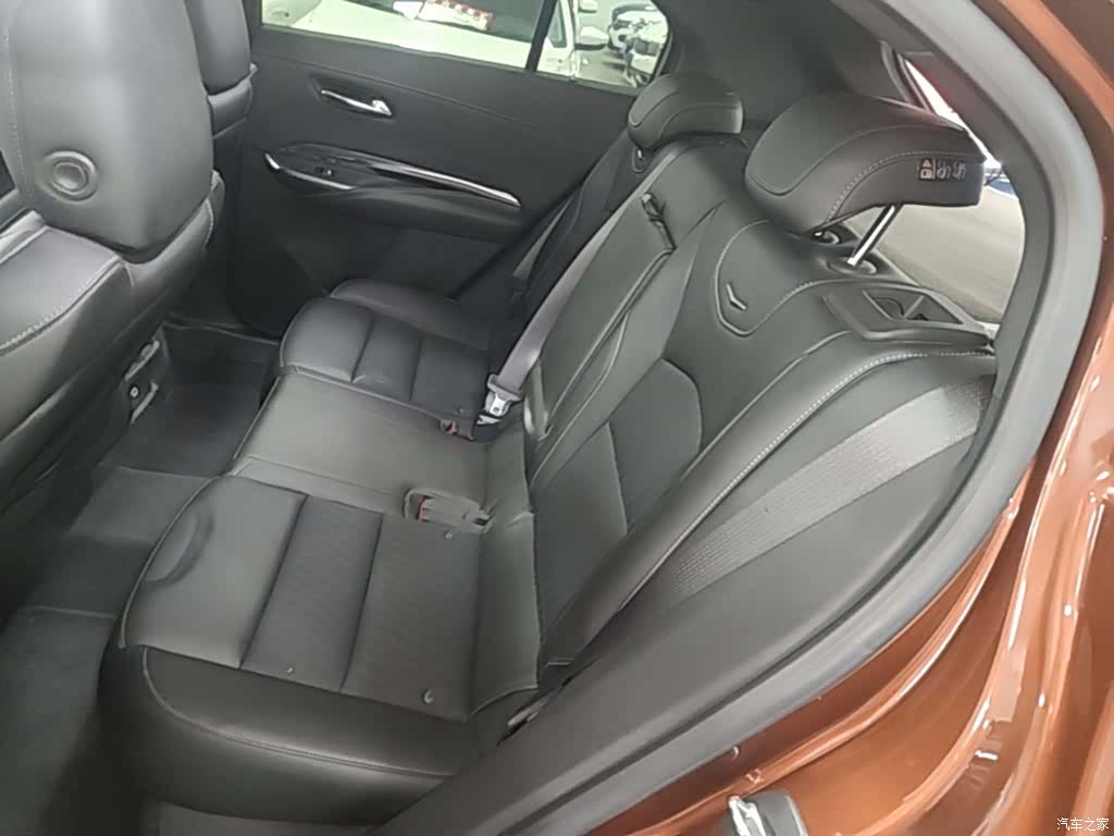Cadillac XT4, 2020 17