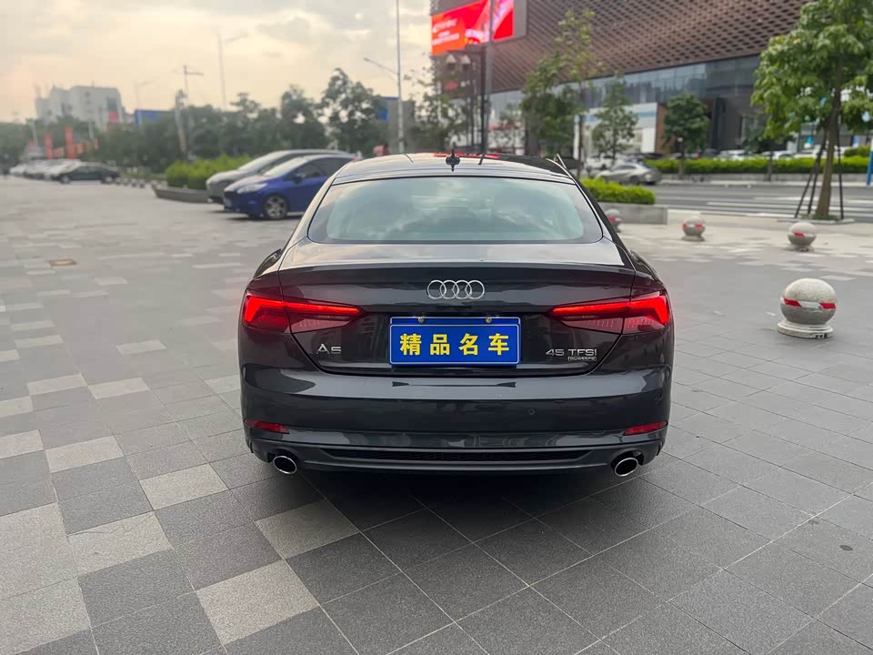 Audi A5 Audi A5
