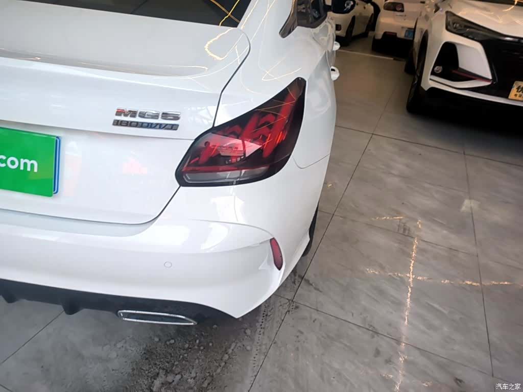 MG MG5, 2022 8