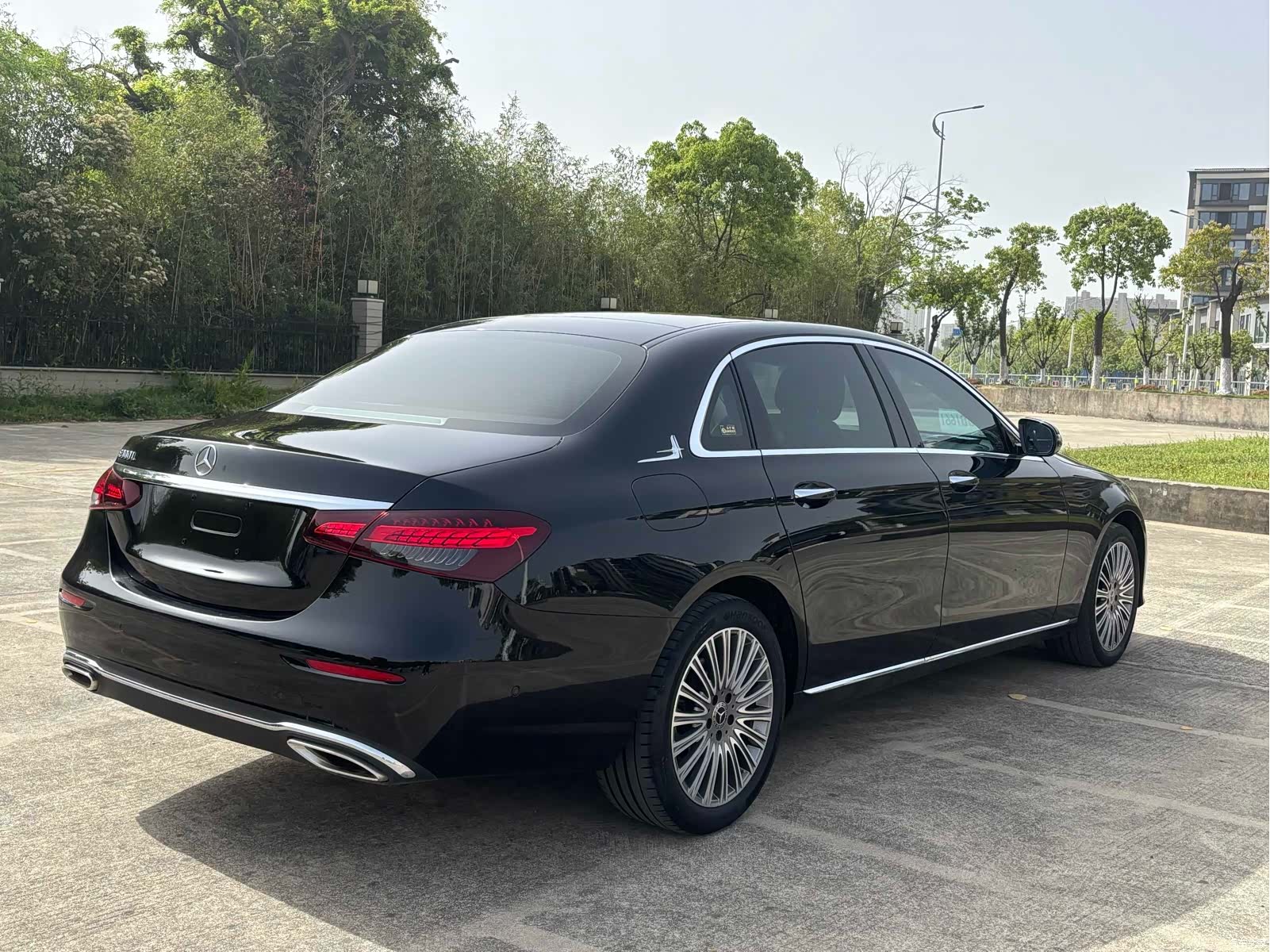 Mercedes-Benz E-Class, 2022 все фото