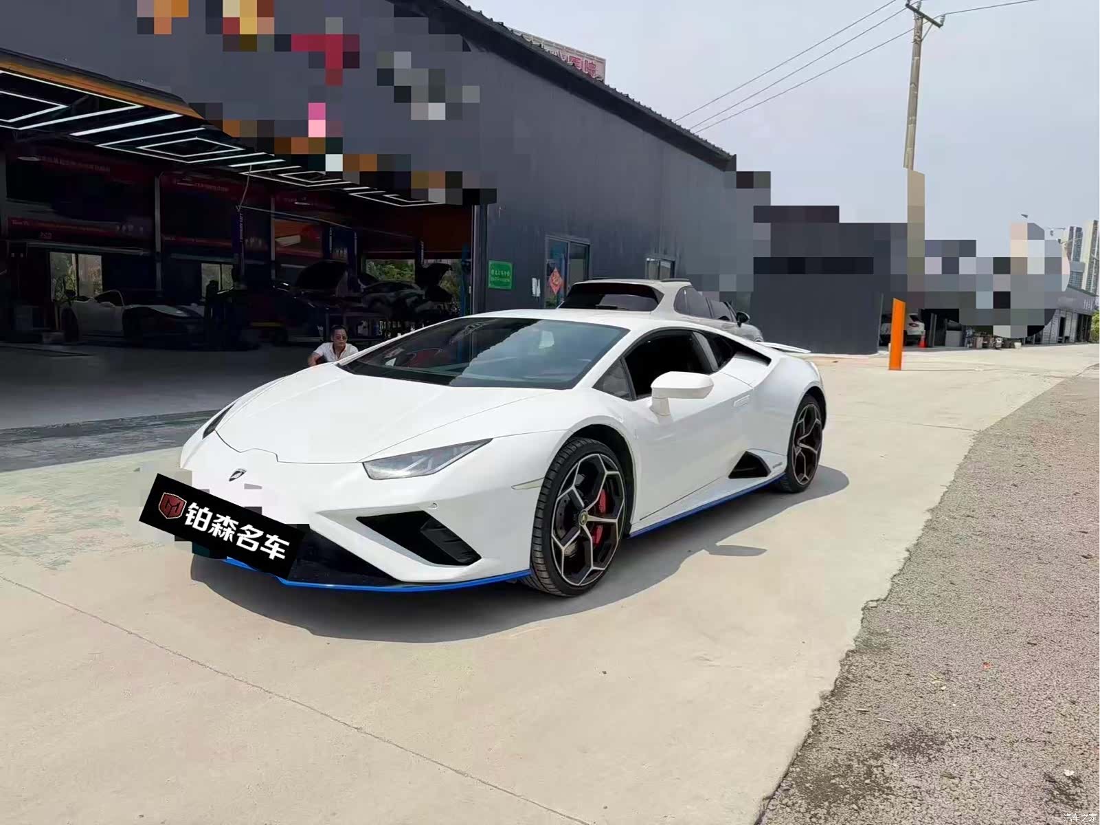 Lamborghini Huracán, 2021 все фото