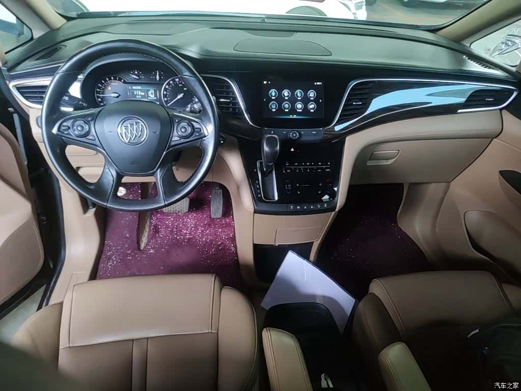 Buick GL8, 2018 10