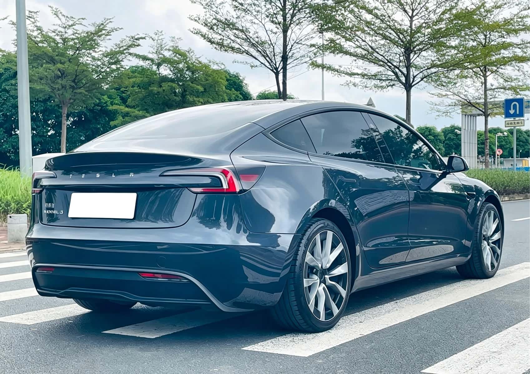 Tesla Model 3, 2024 все фото