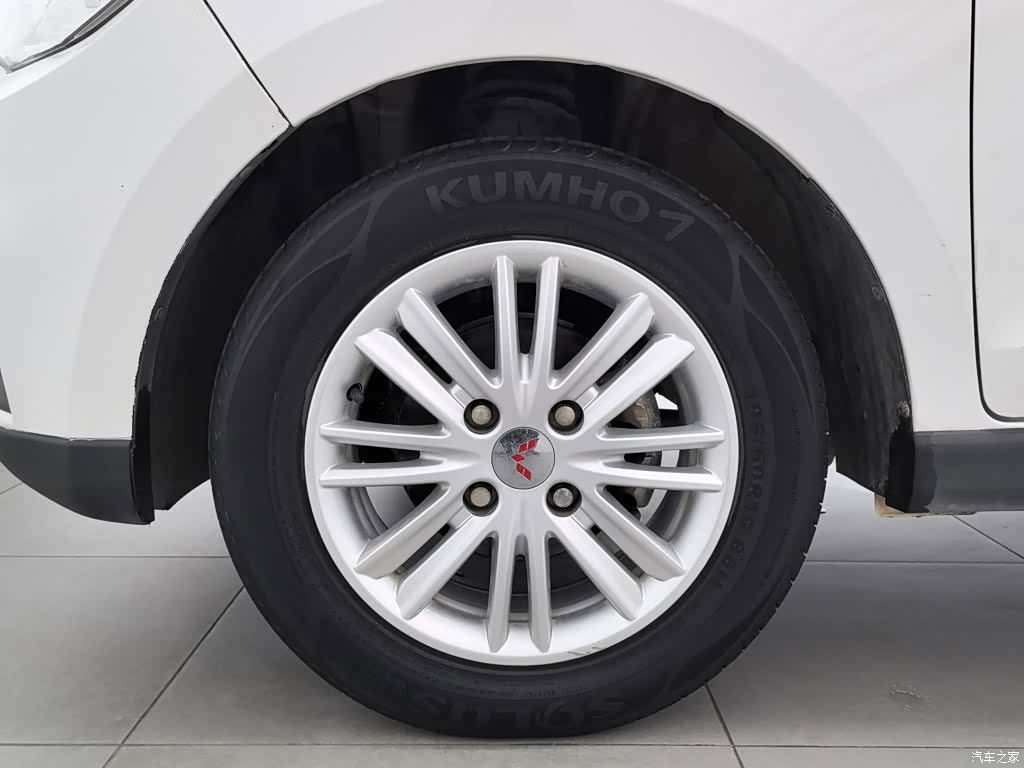 Wuling Hongguang, 2016 17