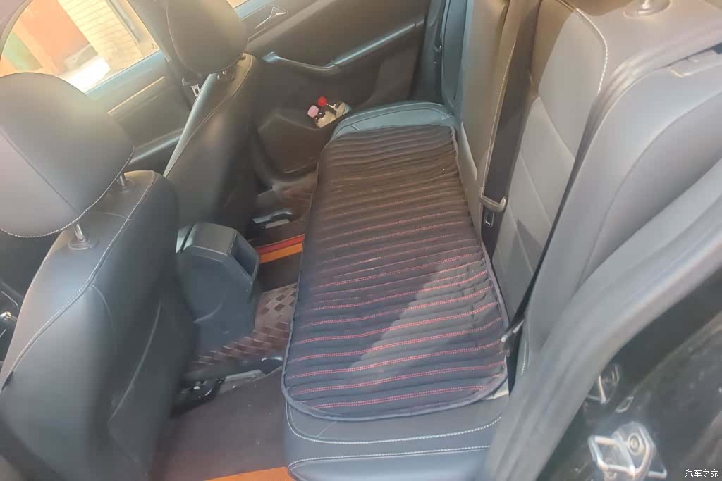 Volkswagen Lavida, 2017 11