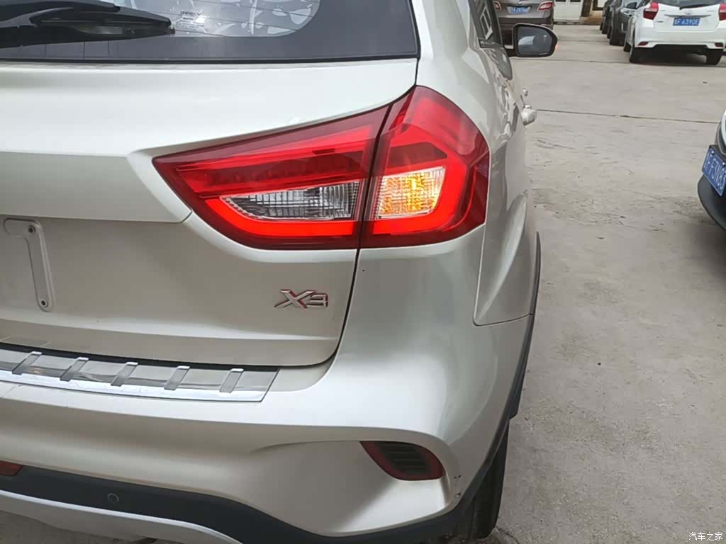 Geely X3, 2018 8