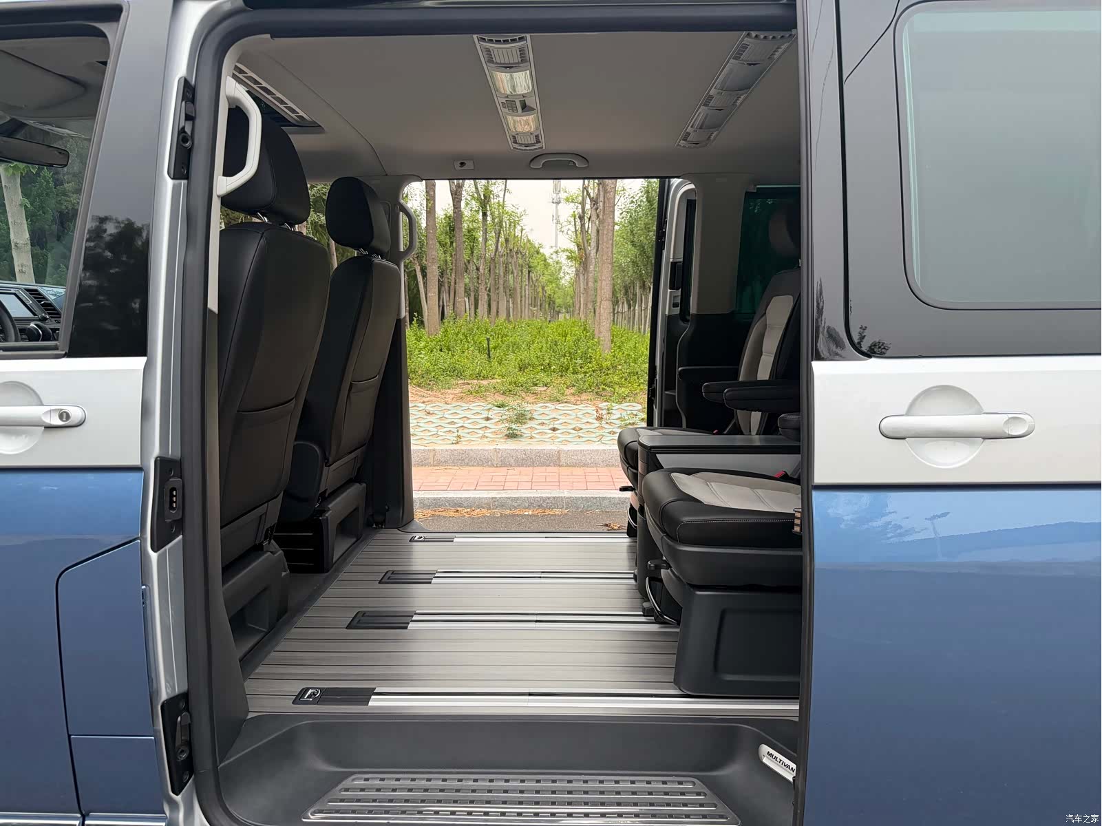 Volkswagen 7, 2019 10