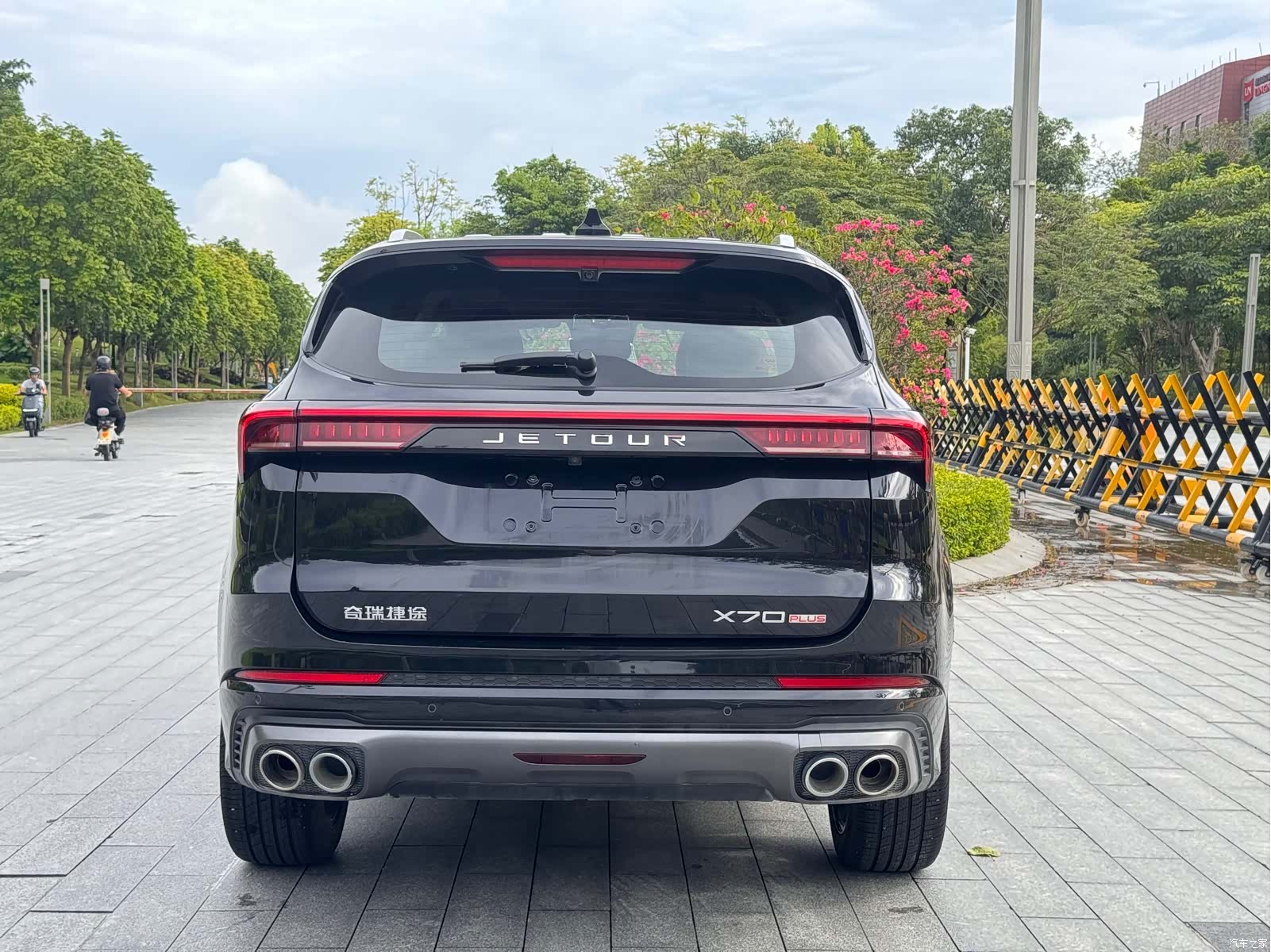 Jetour X70, 2021 10