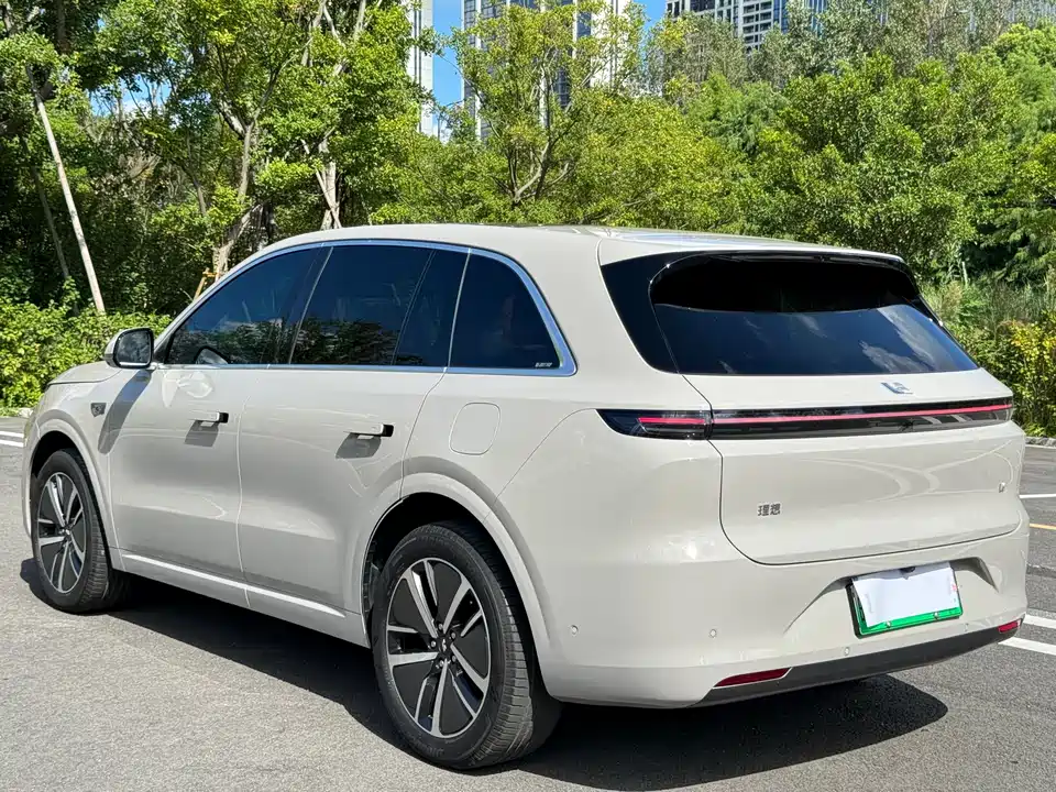 Li Auto Ideal L6