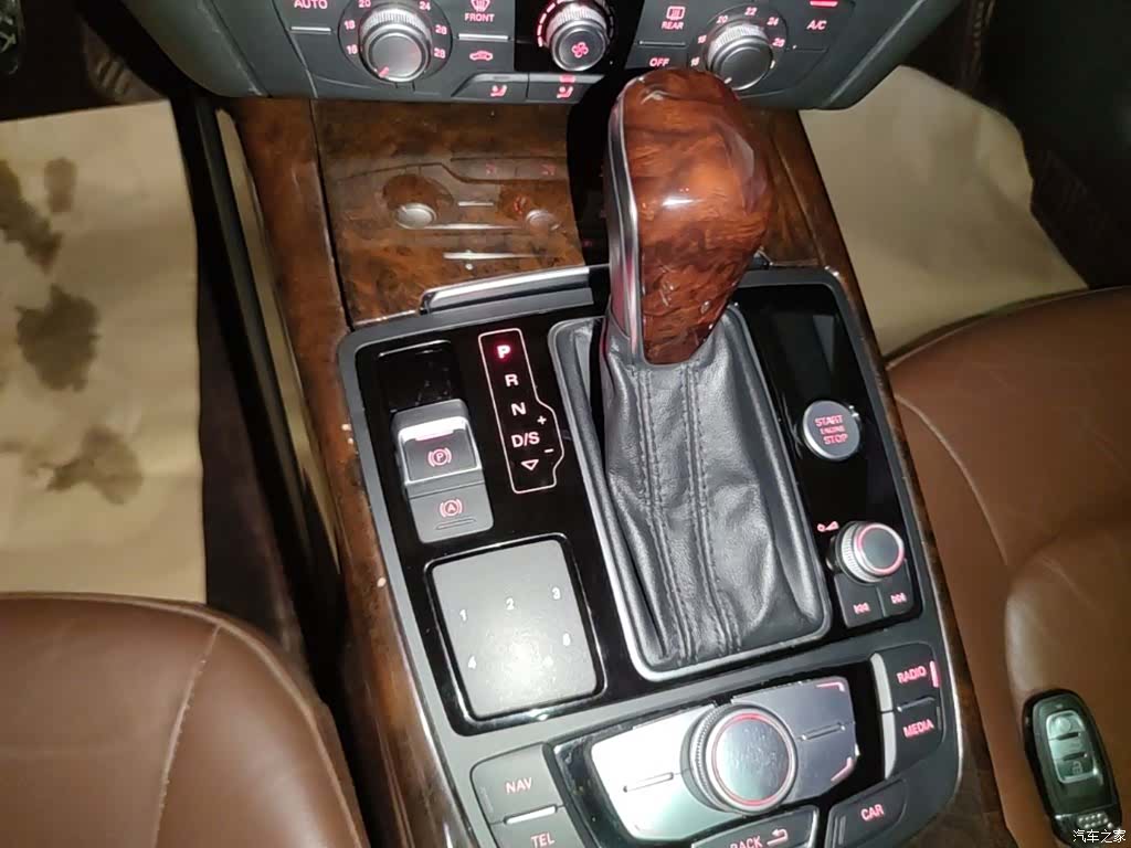 Audi A6L, 2018 14