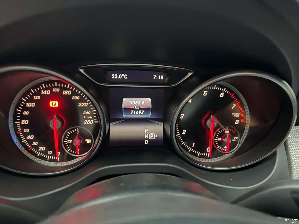 Mercedes-Benz CLA, 2018 8
