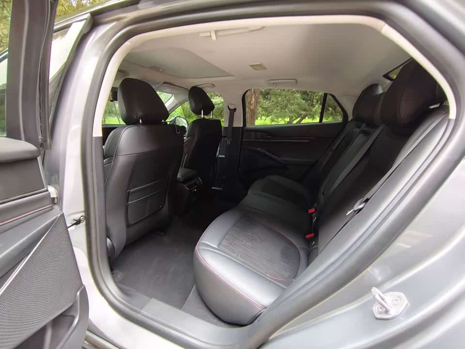Ford Mondeo Ford Mondeo