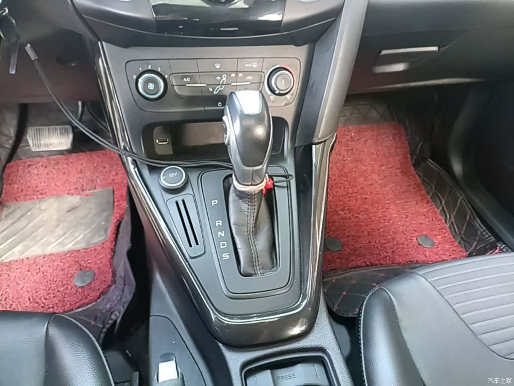 Ford Focus, 2018 14