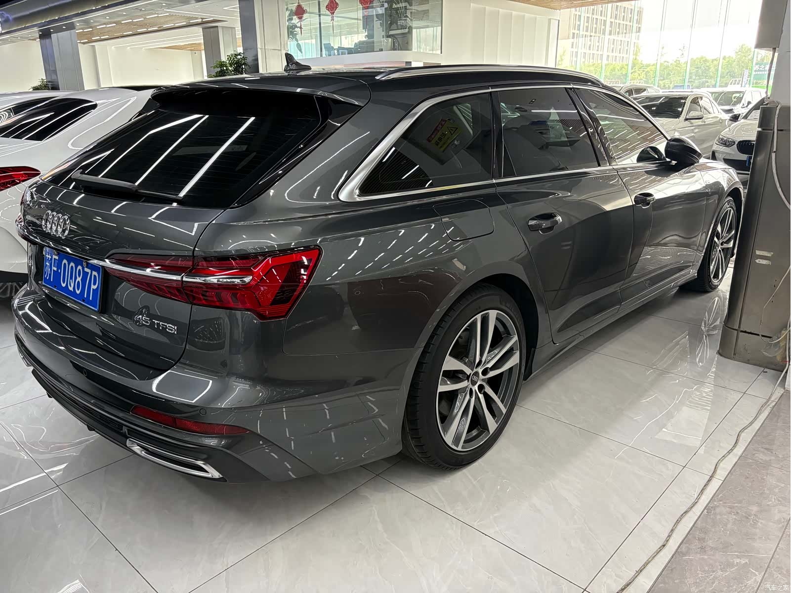 Audi A6, 2021 6
