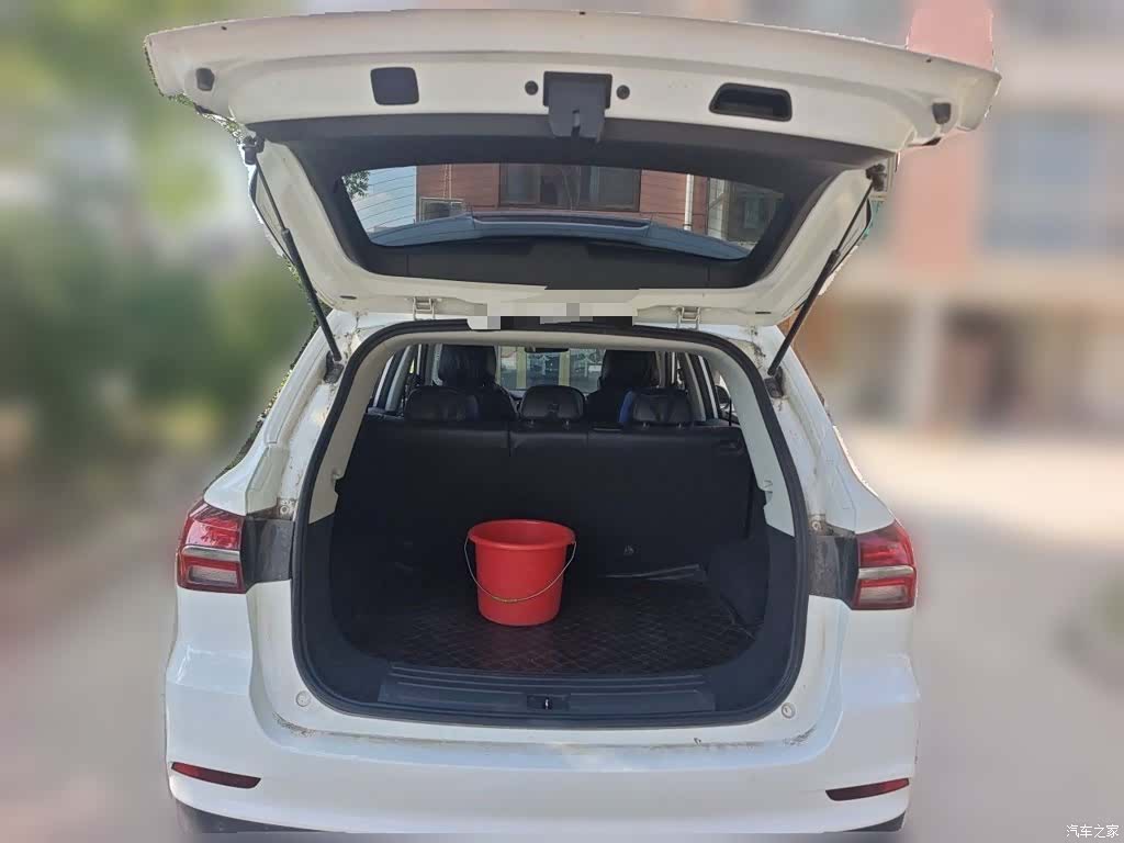 Roewe RX5, 2019 10