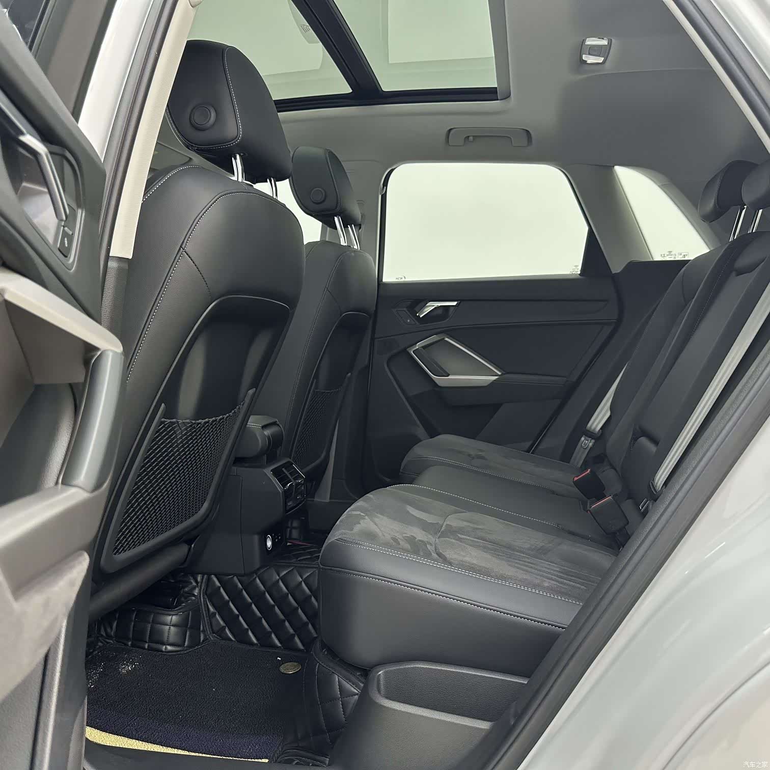 Audi Q3, 2023 7
