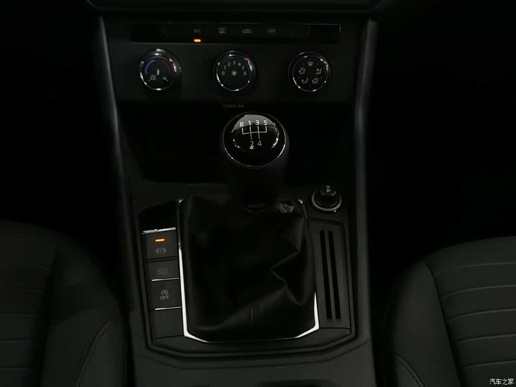 Volkswagen Lavida, 2019 13