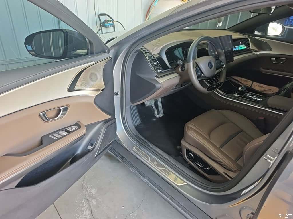 BYD Han, 2022 12