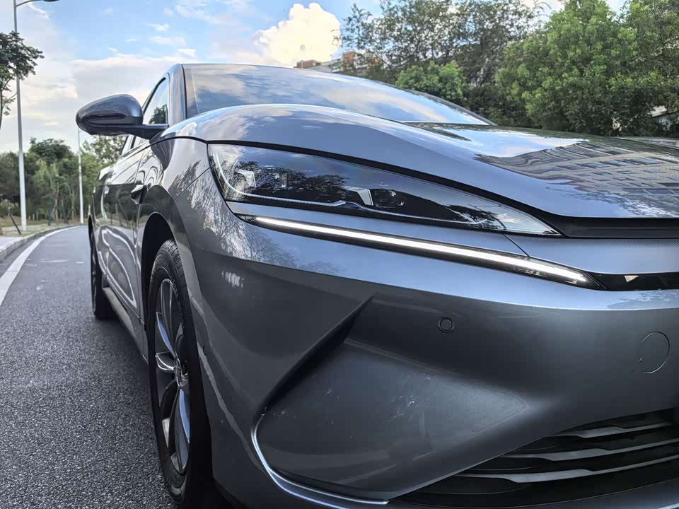 BYD Qin L