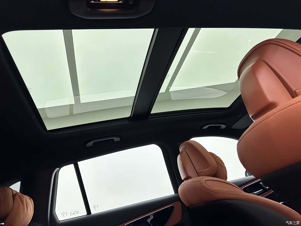 Mercedes-Benz GLC, 2025 23