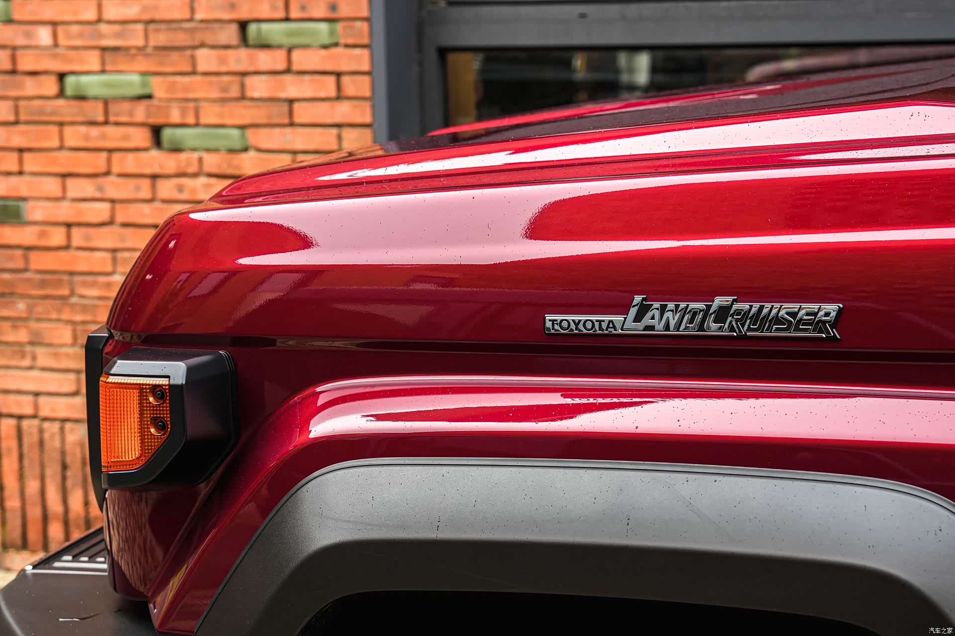 Toyota Land Cruiser, 2025 12