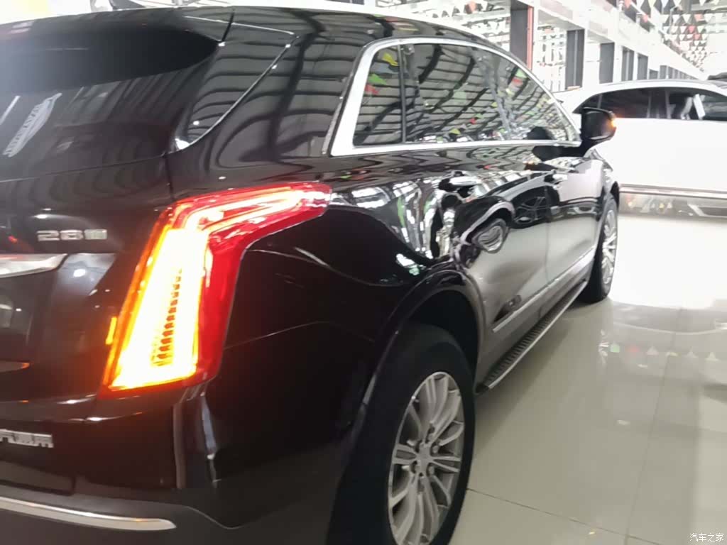 Cadillac XT5, 2017 8