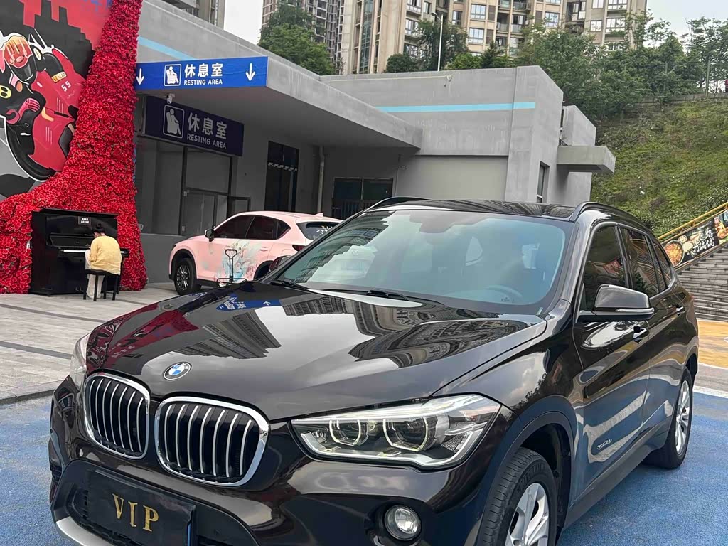 BMW X1