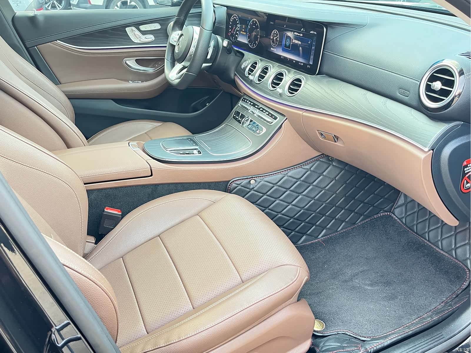 Mercedes-Benz E-Class, 2020 13