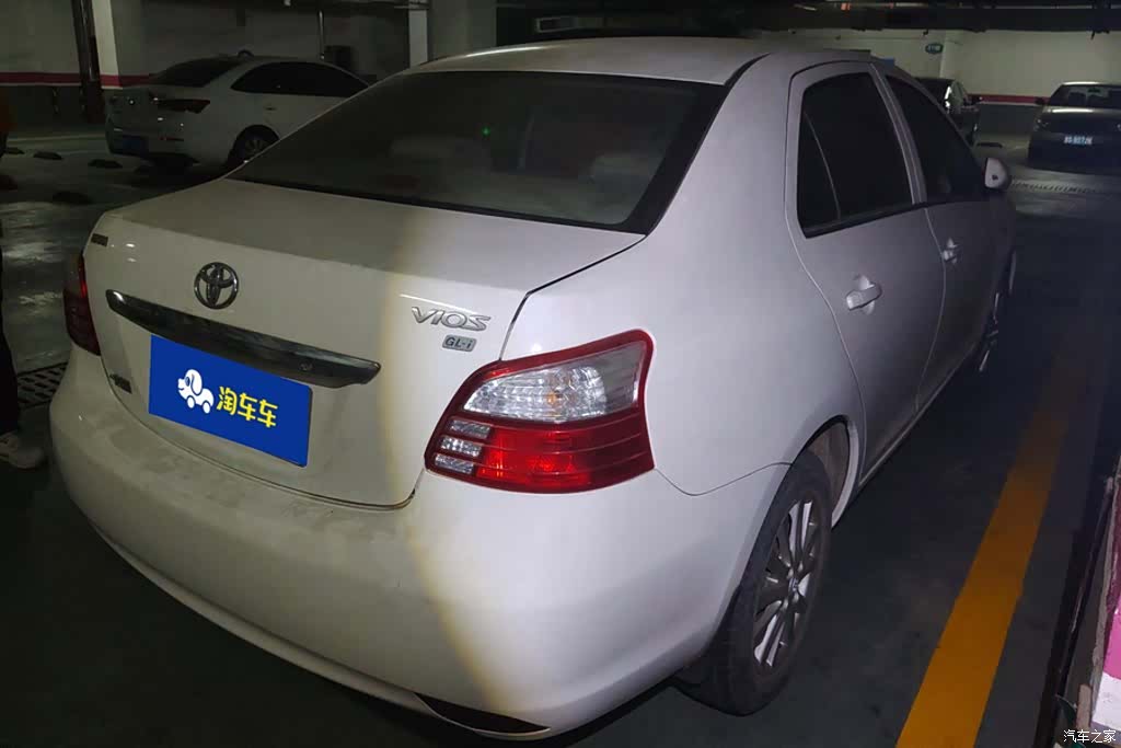 Toyota GL-i, 2012 3