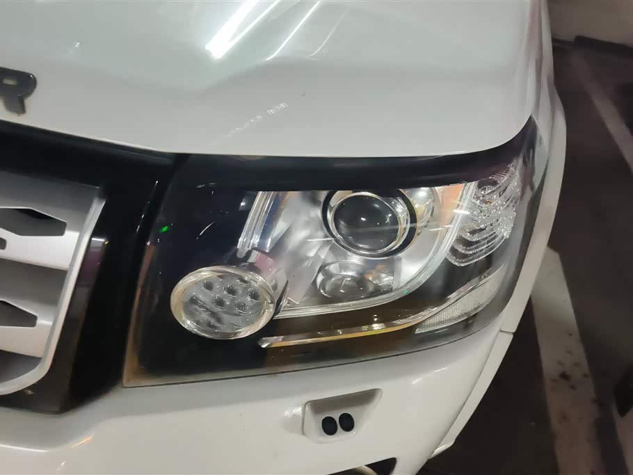 Land Rover Freelander 2