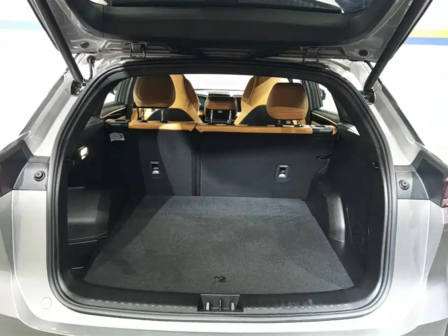 Geely Galaxy Galaxy L7