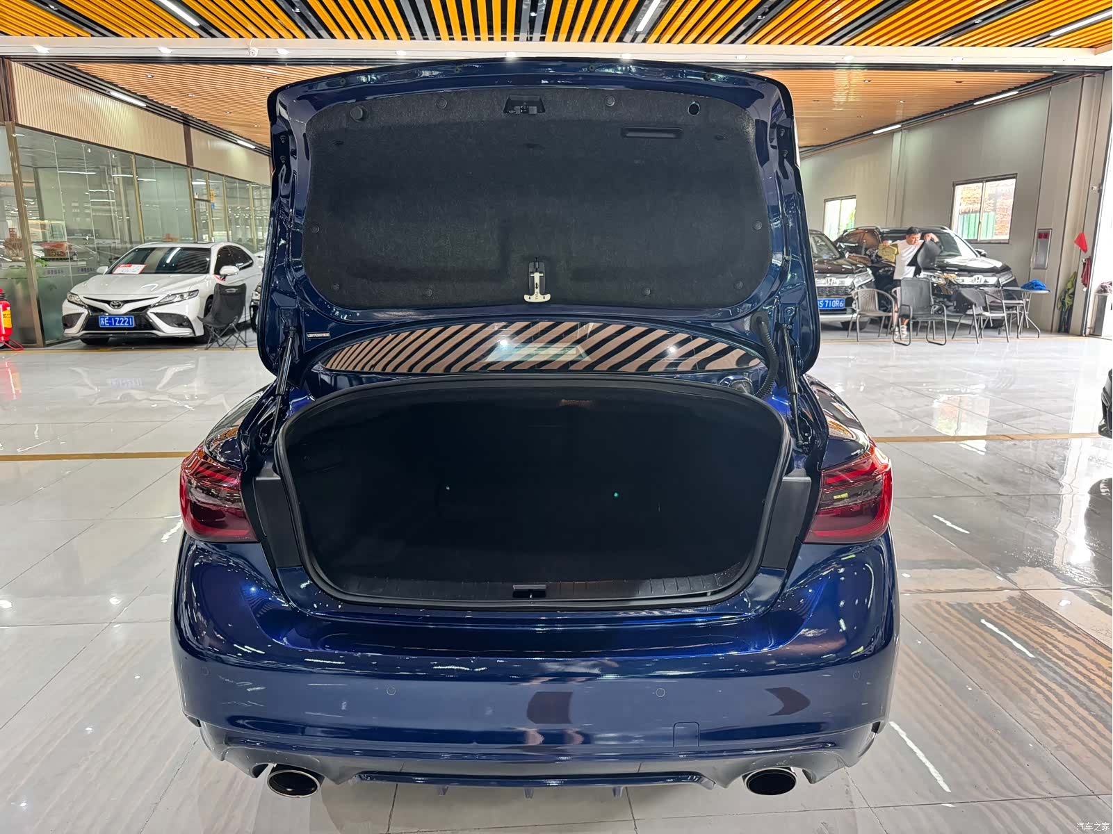 Infiniti Q50L, 2020 9