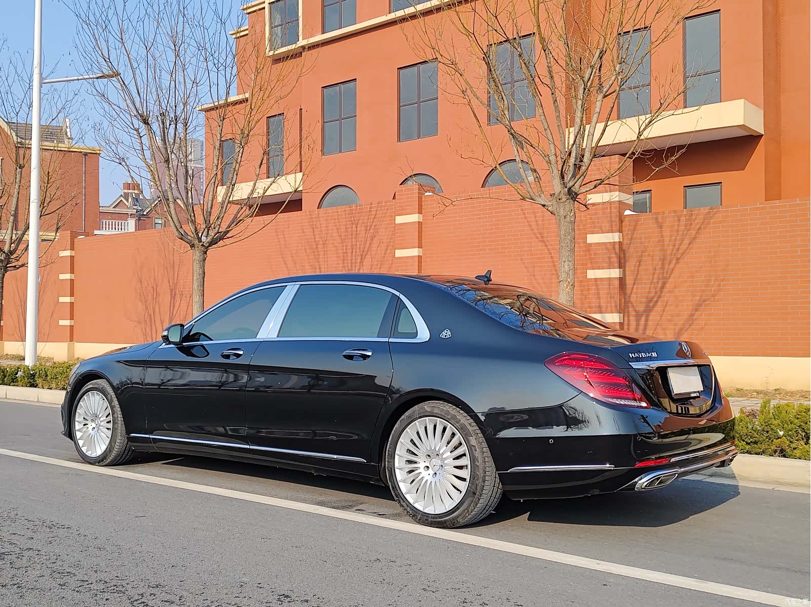 Maybach S-Class, 2019 29