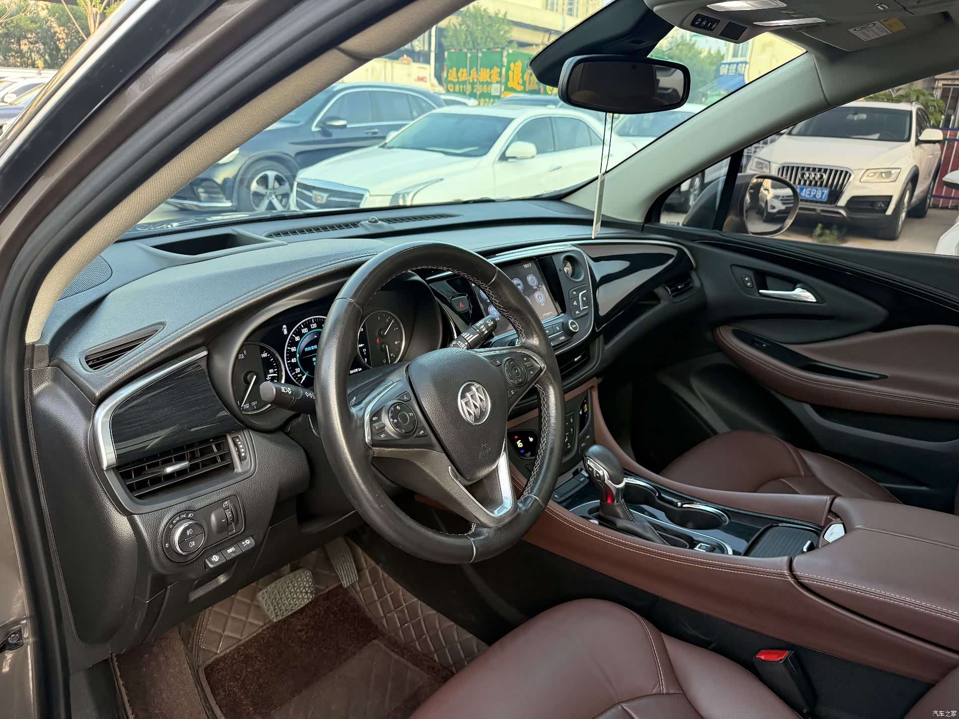 Buick Envision Plus, 2018 все фото