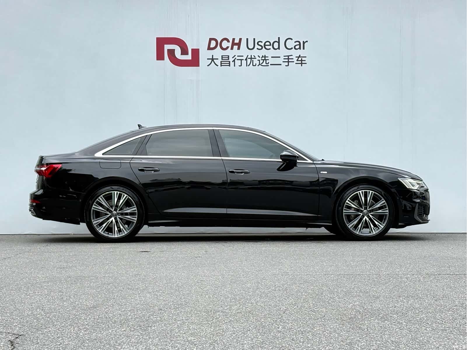 Audi A6L, 2021 3