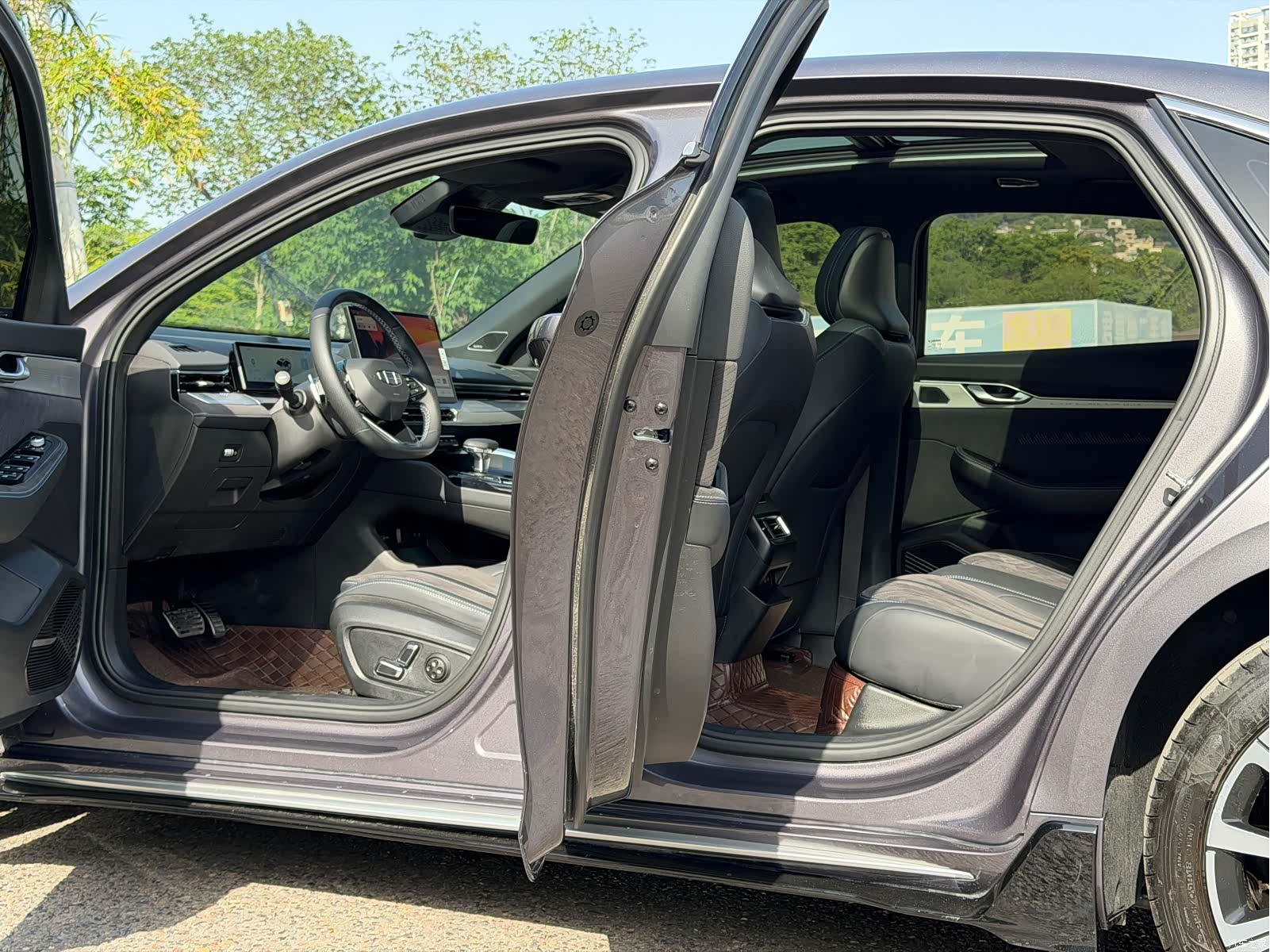 Geely Preface, 2025 13