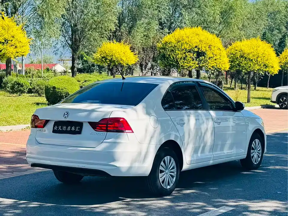 Volkswagen Santana