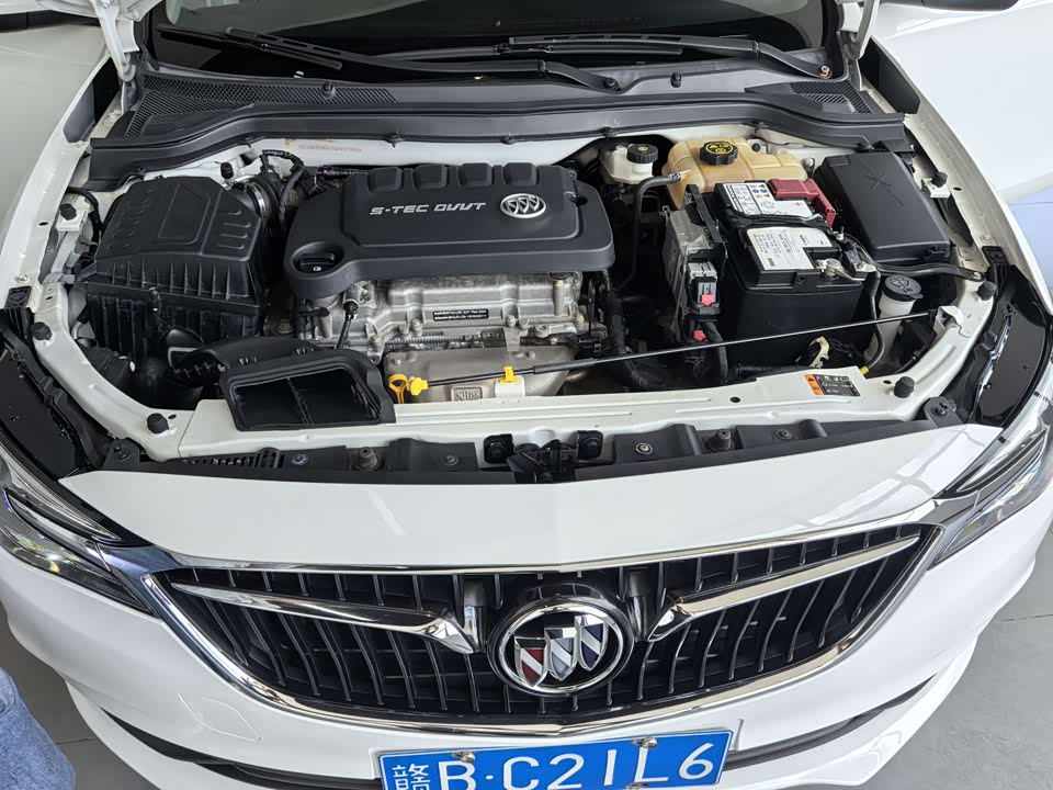 Buick Yinglang